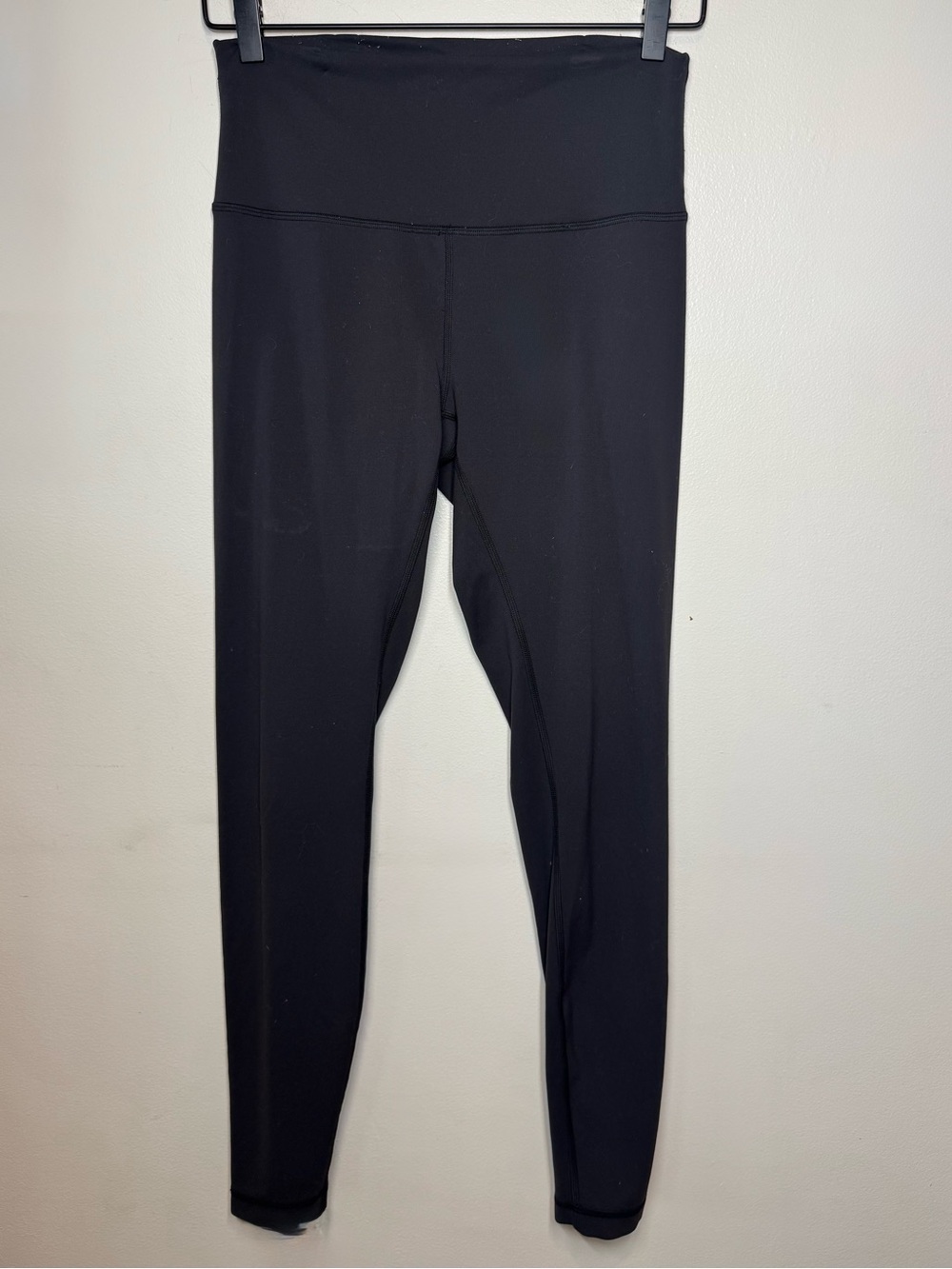 Lululemon Wunder Train High-Rise
Tight 28' - BLACK SIZE 8